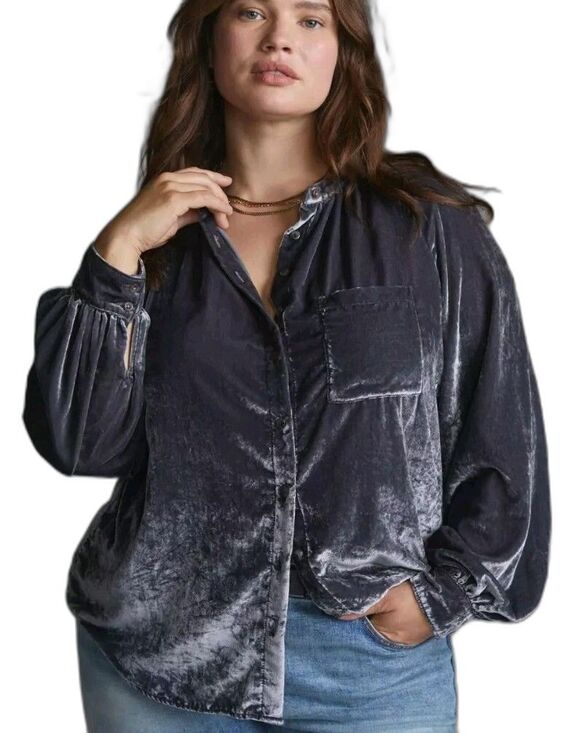 Pilcro Tops - Pilcro Anthropologie Button Down Top Gray Pleating Velvet Relaxed Fit XS